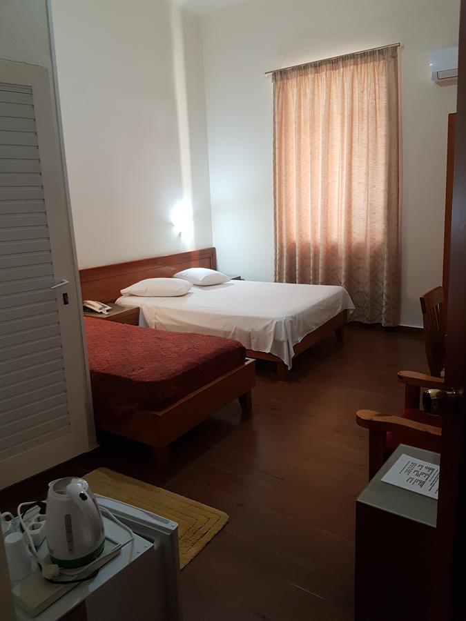 Lena Hotel Heraklion Exterior foto