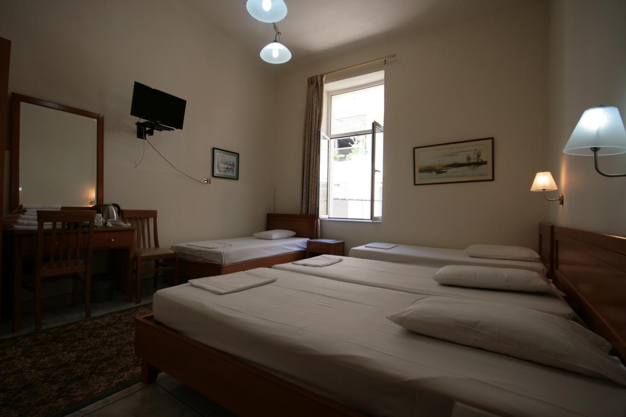 Lena Hotel Heraklion Exterior foto